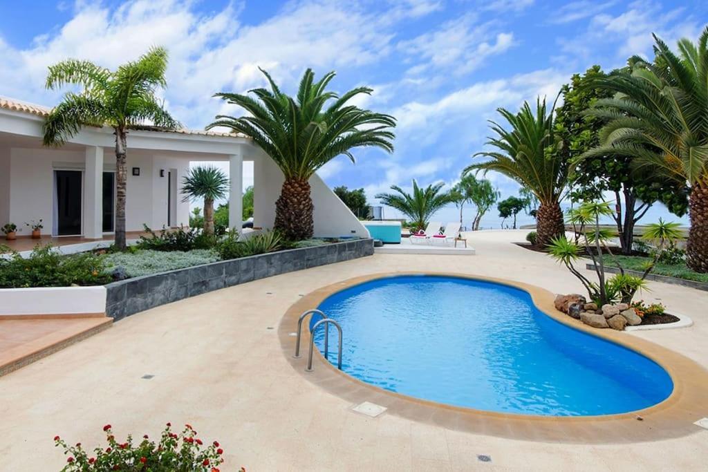 Luxe Villa With Private Pool, Jacuzzi And Spectacular Views Costa Adeje  Exterior foto
